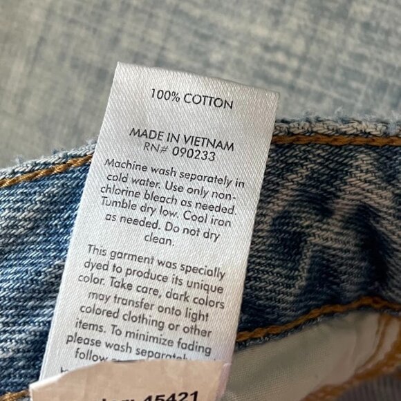 PacSun 90s Boyfriend Distressed Light Wash Denim Jeans Size 22 - Picture 16 of 16